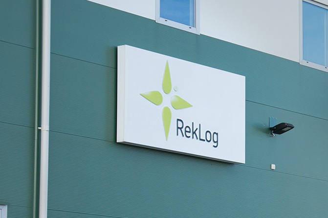 🇸🇪 Reklog: ”Best possible functionality with easy use”